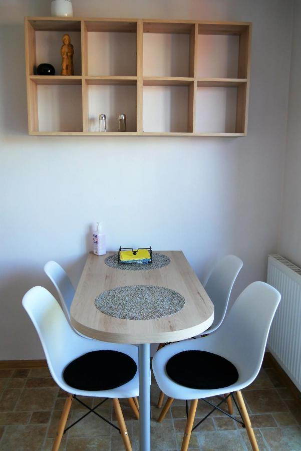 Apartamenty I Mieszkania Wakacyjne Chalupy Exterior photo