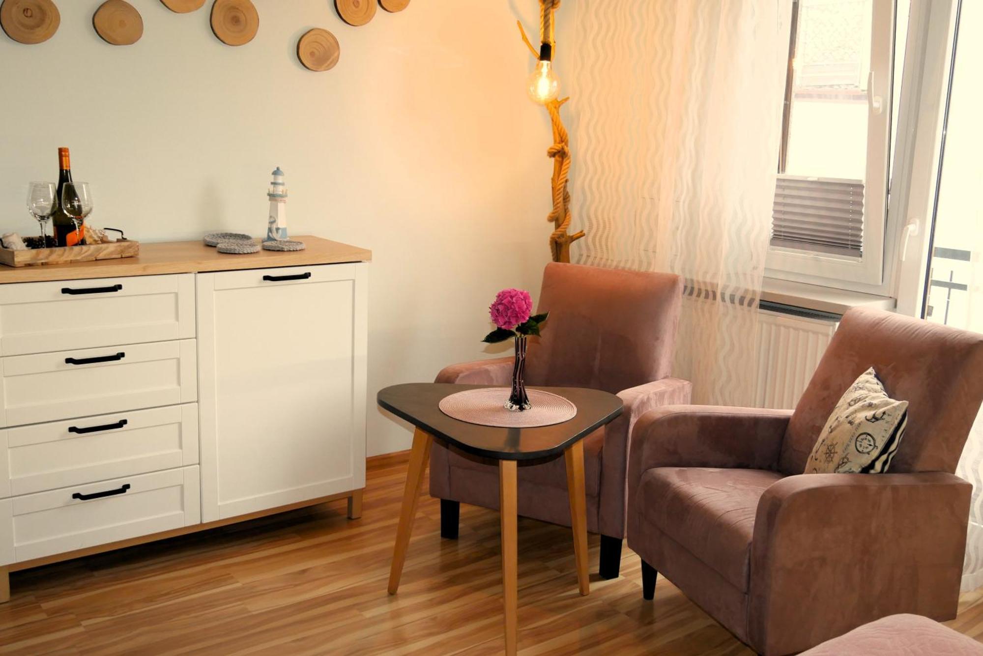 Apartamenty I Mieszkania Wakacyjne Chalupy Exterior photo